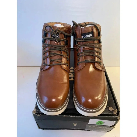 .557 Frye Brown Boots, Beacon Lace Up, 9 Mens - Picture 3 of 6
